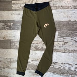Women’s leggings